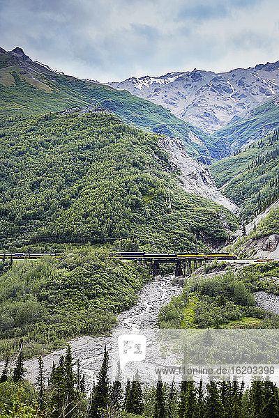 Eisenbahnstrecke  Denali-Nationalpark  Alaska  USA