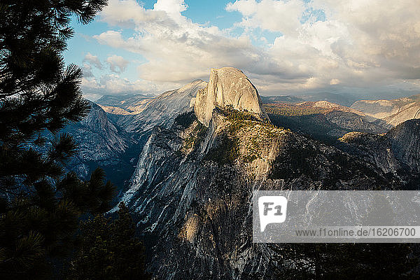 Half Dome  Yosemite-Nationalpark  USA