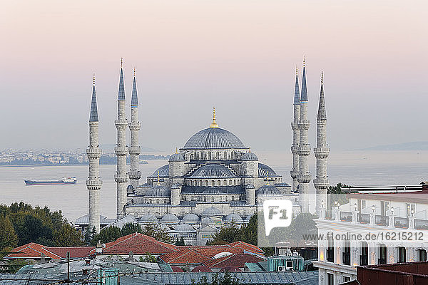 Turkey  Istanbul  View of Sultan Ahmed Mosque at Sultanahmet district