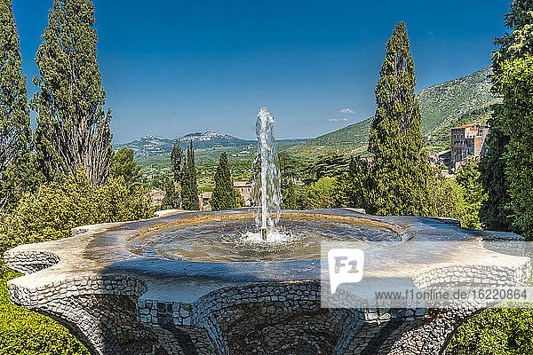 Italien  Latium  Tivoli  Brunnen in den Gärten der Villa d'Este (Renaissance) (UNESCO-Weltkulturerbe)