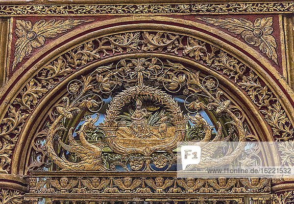 Spanien  Autonome Gemeinschaft Kastilien-La Mancha  Cuenca  dekoratives Gitter der Kathedrale Santa Maria und Santa Julian (12. - 18. Jahrhundert) (UNESCO-Welterbe) (Schönstes Dorf Spaniens)