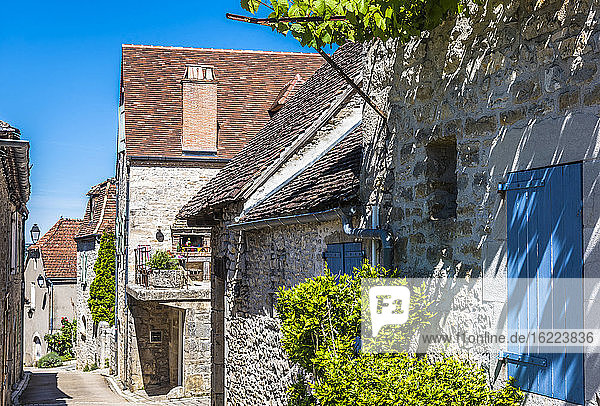 Frankreich  Okzitanien  Quercy  Lot  Dorf Montvalent