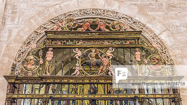 Spanien  Autonome Gemeinschaft Kastilien-La Mancha  Cuenca  dekoratives Gitter der Kathedrale Santa Maria und Santa Julian (12. - 18. Jahrhundert) (UNESCO-Welterbe) (Schönstes Dorf Spaniens)