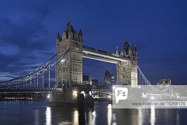 Tower Bridge at night  London  England  United Kingdom  Europe