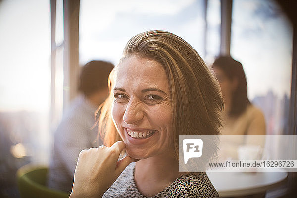 Portrait happy smiling businesswoman