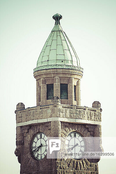 Deutschland  Hamburg  St. Pauli  Uhrenturm