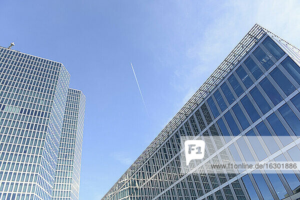 Deutschland  Bayern  München  Fassaden der Highlight Towers