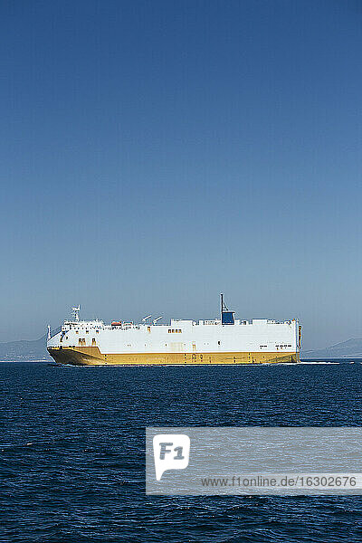 Spanien  Andalusien  Taria  Meerenge von Gibraltar  Autofähre