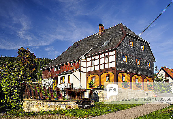 Deutschland  Sachsen  Sebnitz  Ortsteil Saupsdorf  Historisches Oberlausitzer Haus