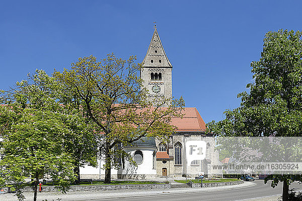 Deutschland  Bayern  Obergünzburg  St. Martinskirche