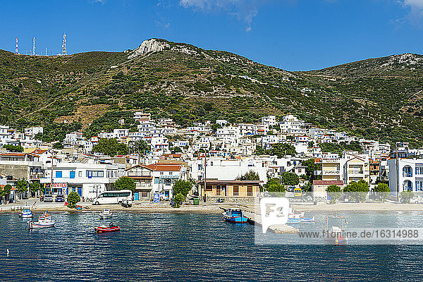 Hafen von Kampi  Fourni (Fournoi)  Griechische Inseln  Griechenland  Europa