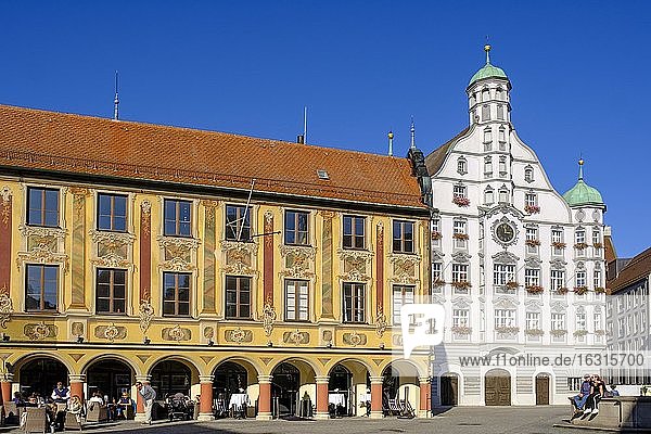 Memminger Rathaus von 1589  Renaissance  Memmingen  Schwaben  Bayern  Deutschland  Europa