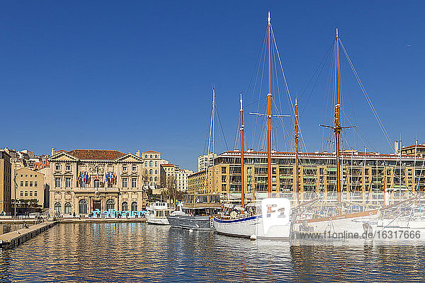 The old port (Vieux-Port) of Marseille  Bouches du Rhone  Provence  France  Mediterranean  Europe