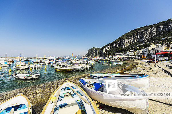 Italien  Capri  Hafen