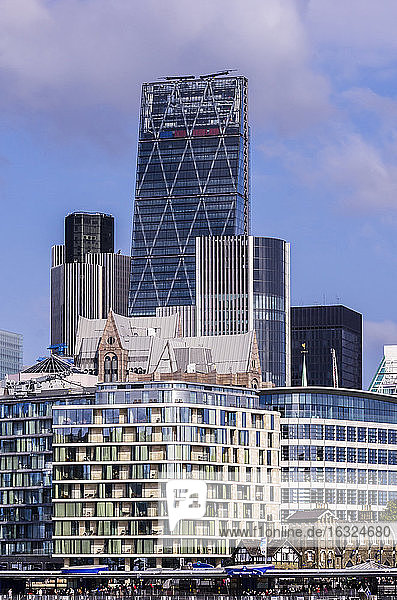 UK  London  Southwark  Finanzviertel mit Tower 42