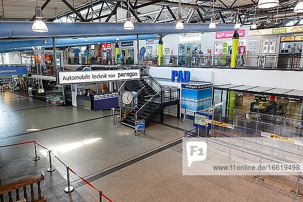 Terminal des Flughafen Paderborn Lippstadt Airport (PAD)  Ahden  Deutschland  Europa