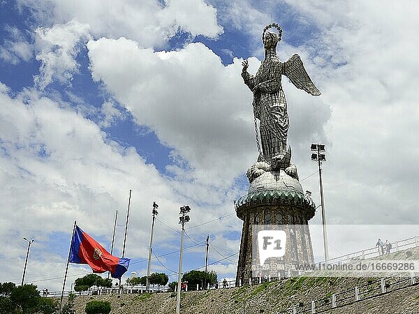 Statue of the Virgin Mary Virgen del Panecillo at the Mirador de Panecillo  Quito  Pichincha Province  Ecuador  South America