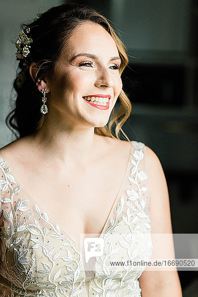 A portrait of a bride before her wedding ceremony