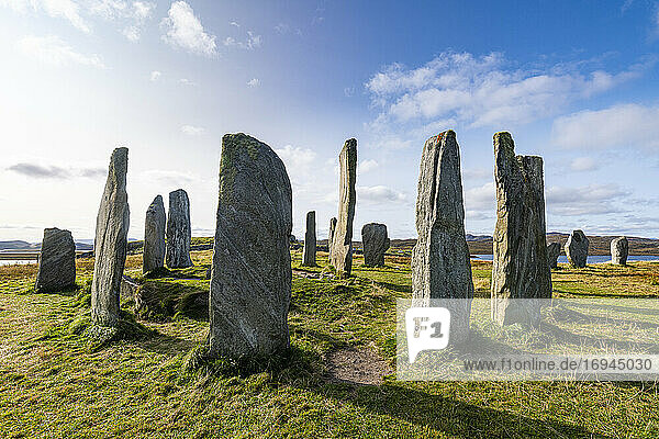 Callanish Stones  stehende Steine aus dem Neolithikum  Isle of Lewis  Äußere Hebriden  Schottland  Vereinigtes Königreich  Europa