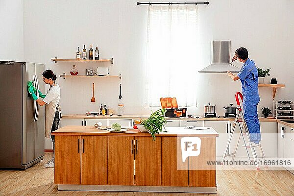 Household cleaning maintenance services