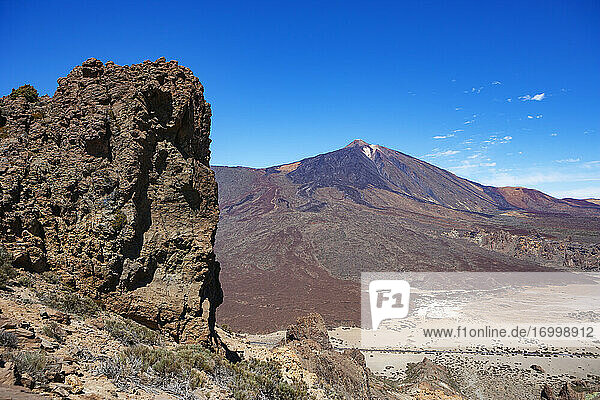 Idyllic view of mountain against sky on sunny day  Sombrero De Chasna  Teide National Park  Tenerife  Canary Islands  Spain