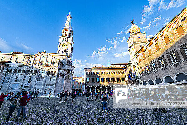 Kathedrale Santa Maria Assunta und Sankt Geminianus  UNESCO-Weltkulturerbe  Modena  Emilia-Romagna  Italien  Europa