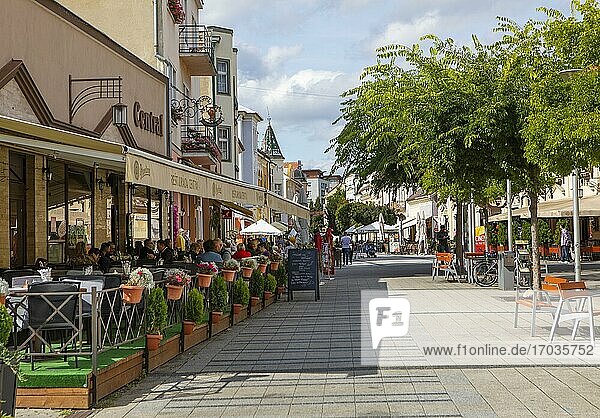 Restaurants in the pedestrian zone  Spa  Piestany  Slovakia  Europe