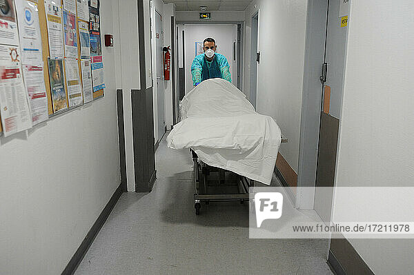 Covid-19 Todesfälle im Krankenhaus