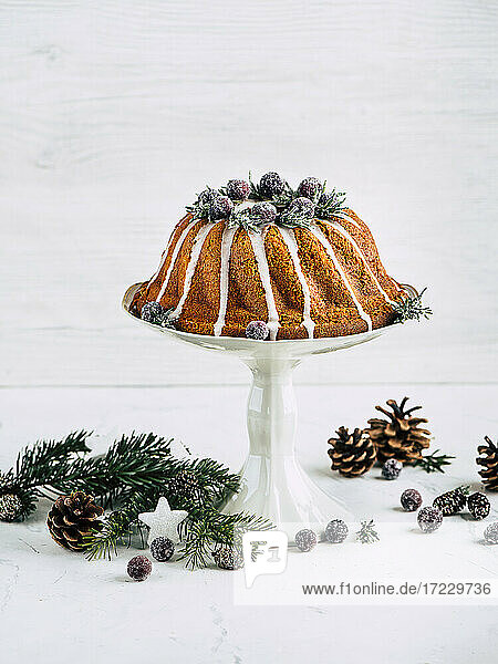 Christmas Bundt cake with cranberries