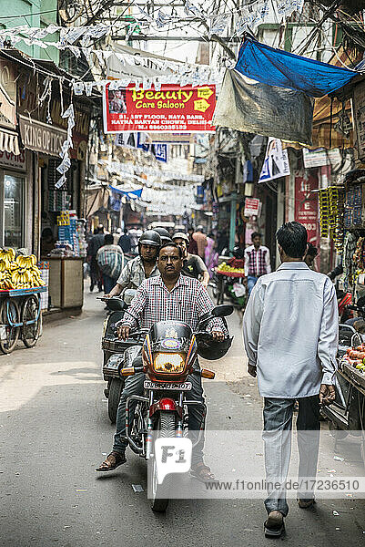 Street scene  Chandni Chowk  Old Delhi  India  Asia