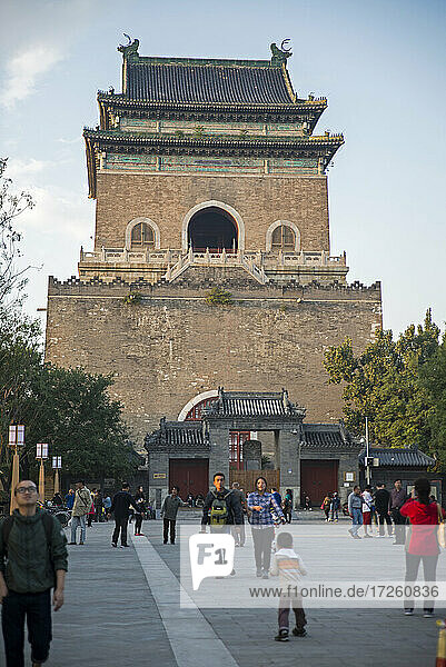 Glockenturm  Peking  China  Asien