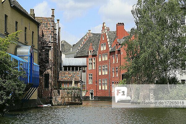 Wohnhäuser an der Lieve  Altstadt von Gent  Gand  Ostflandern  Flandern  Benelux  Belgien  Europa