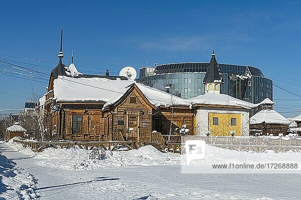 Altes Holzhaus  Jakutsk  Republik Sacha  Russland  Europa