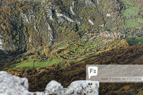 Spain  Asturias  Small village in Picos de Europa during autumn