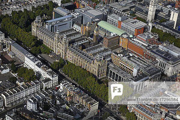 UK  London  Luftaufnahme des Natural History Museum in Kensington