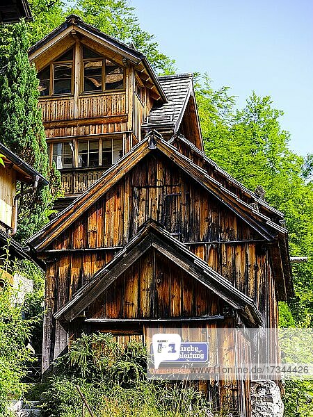 Holzhäuser in Hallstatt  Hallstätter See  Salzkammergut  UNESCO-Welterbe Hallstatt-Dachstein Salzkammergut  Oberösterreich  Österreich  Europa