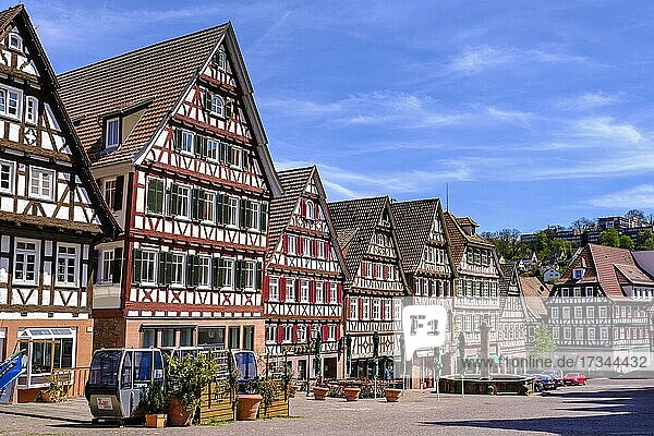 Historische Fachwerkhäuser am Marktplatz  Calw  Nagoldtal  Schwarzwald  Baden-Württemberg  Deutschland  Europa