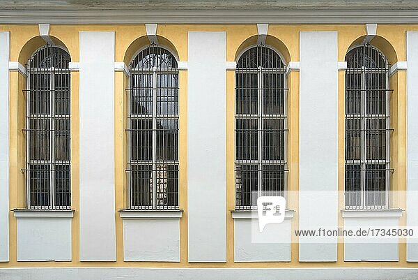 Fensterfassade der Synagoge von 1746  Ansbach  Mittelfranken  Bayern  Deutschland  Europa