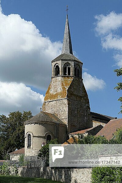Kirche Notre Dame des Dorfes Fleuriel  Departement Allier  Auvergne-Rhone-Alpes  Frankreich  Europa