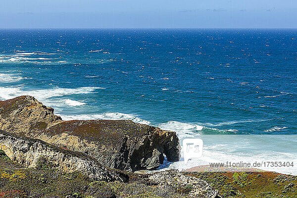 Usa  California  Big Sur  Pacific Ocean coastline with rocky cliffs