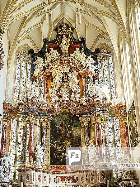 Altarpiece on the high altar  Saint Ägidius  Graz Cathedral  Graz  Styria  Austria  Europe