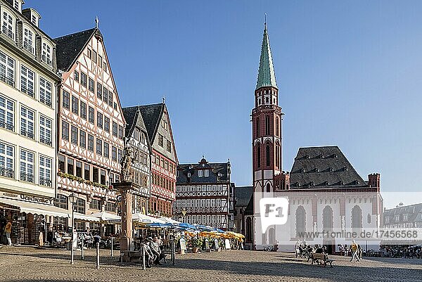 Reconstructed half-timbered houses with Minerva Fountain on Saturday Hill  Old St. Nicholas Church  Römerberg  Old Town  Frankfurt am Main  Hesse  Germany  Europe