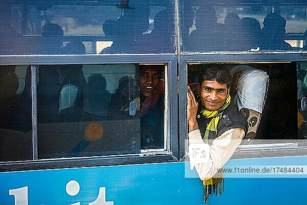 Well-occupied bus in India  Rajasthan  India  Asia