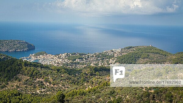 Panoramic view of Port de Sóller  Majorca  Spain  Europe