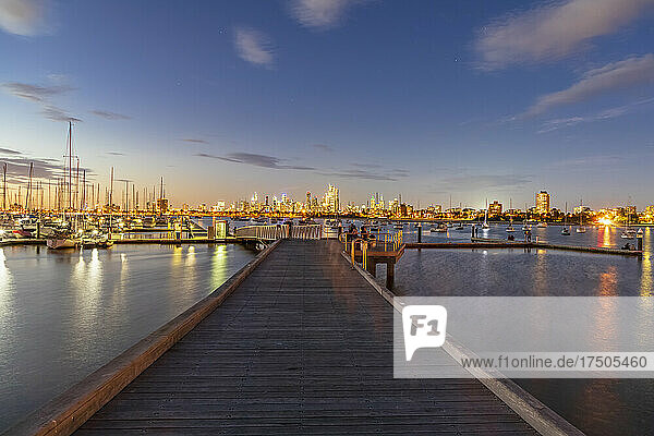 Australia  Victoria  Melbourne  Saint Kilda Pier at dusk