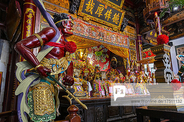 Taiwan  Tainan  Altar and statue at Grand Mazu Temple