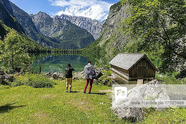 Tourists at the Obersee in Berchtesgadener Land  Berchtesgaden  Bavaria  Germany  Europe
