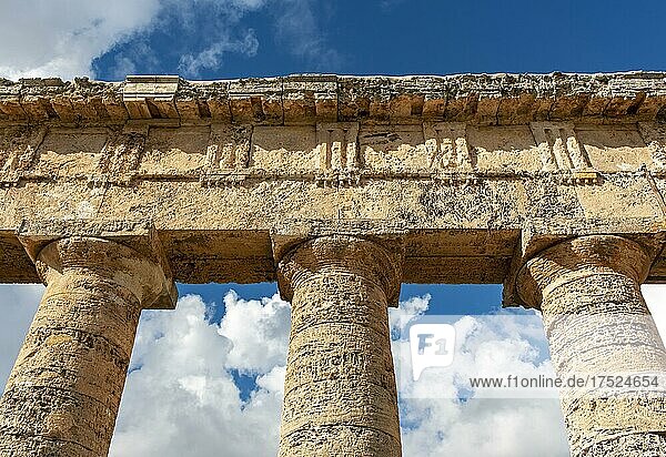 Tempel von Segesta  Sizilien  Italien  Europa