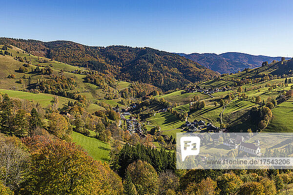 Germany  Baden-Wurttemberg  Wieden  Village in Black Forest during autumn