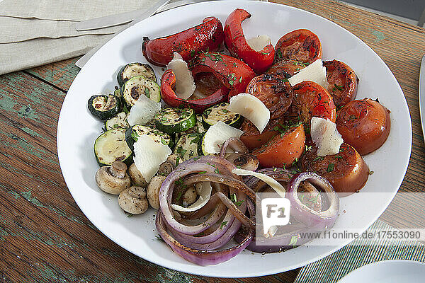Grilled vegetables with Italian seasonings